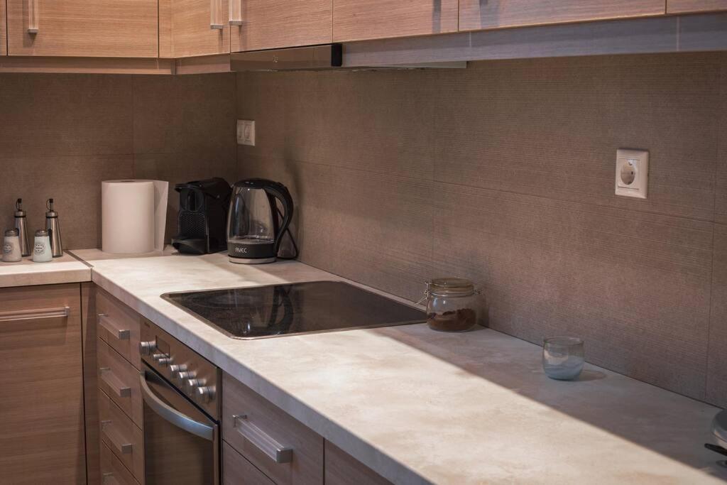 Apartament Λabirinthia Ateny Zewnętrze zdjęcie