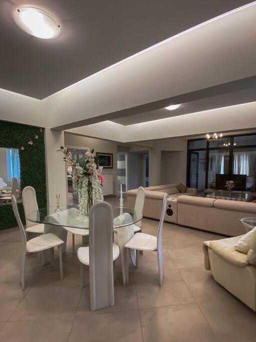 Apartament Λabirinthia Ateny Zewnętrze zdjęcie